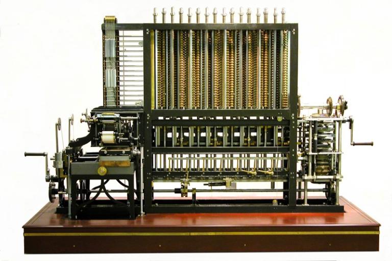 Programação e computação: Imagem da Máquina analítica de Charles Babbage, maquina de cálculo metálica. 
